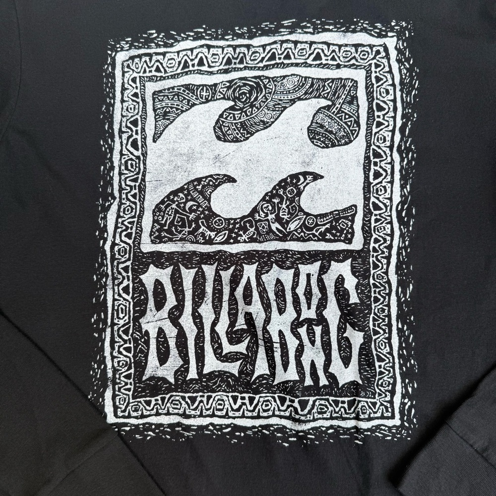 NWT Billabong Women’s Black Long Sleeve Cotton Crewneck T-Shirt Print Back M - Picture 5 of 5